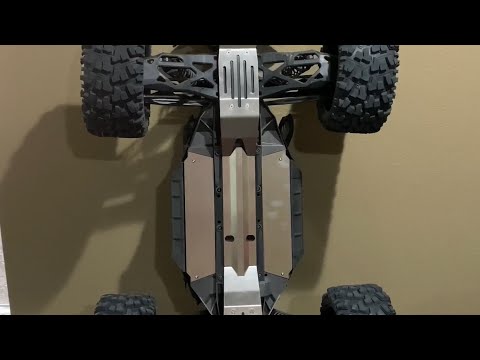 Traxxas XMAXX install chassis skid plate
