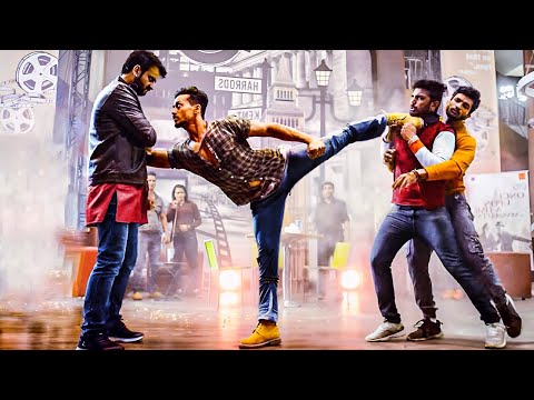 Gang Members Don't Realize This Man Is A Kungfu Legend