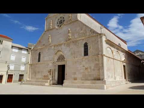 Pjevanje na vjenčanjima u crkvi - Prva ljubav te zove (uživo)