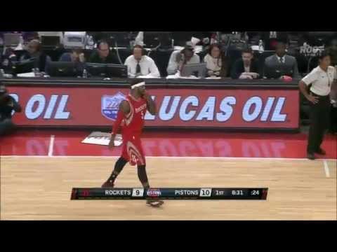 Detroit boos Josh Smith in his return