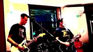 Nashville Pussy - The bitch just kicked me out - cover - Rip-Off