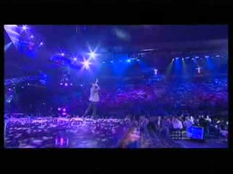 Potbelleez - Hello - Live on The AFL Footy Show 2010