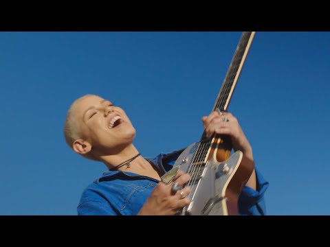 Hevenshe - Wild Wild Heart (Official Video)