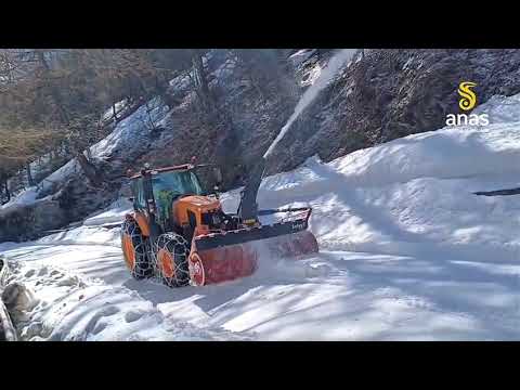 VIDEO ANAS  sgombero neve Colli SS26   SS27 Valle d'Aosta