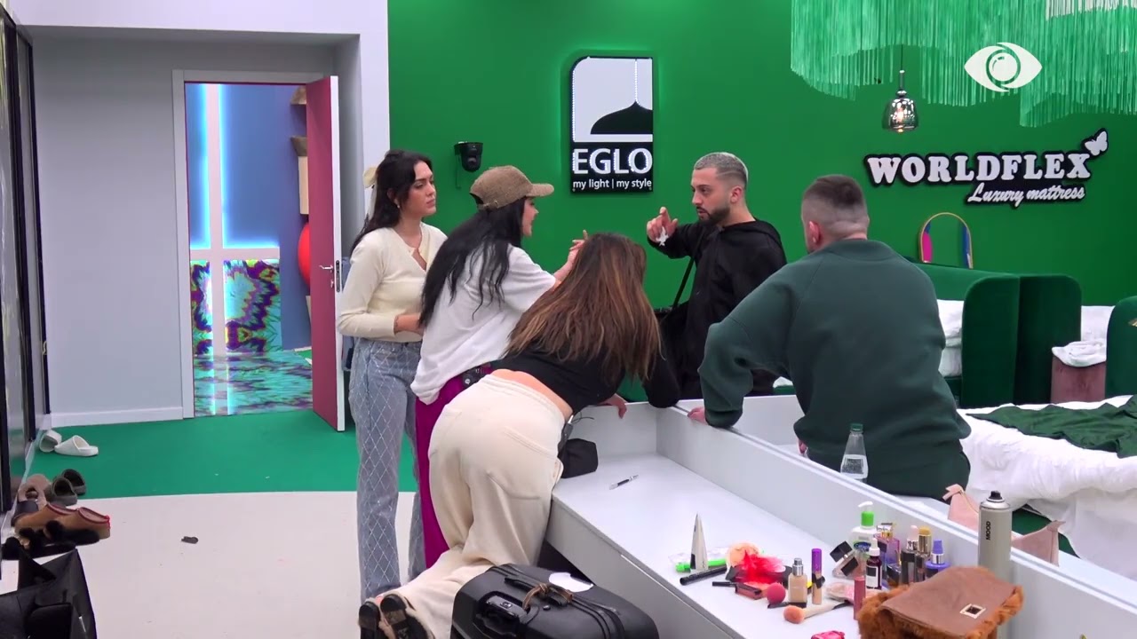 “Më ka parë si shoqe…”/ Egli dhe Livia sqarojnë Gjestin: Nuk i besoj…