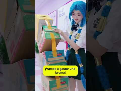 ¡La caja se va a caer! ¡Cuidado!!!!😱