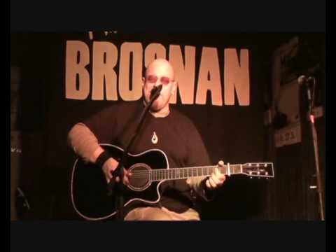 Mike Brosnan plays 
