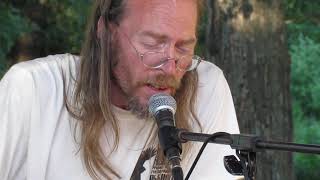 Charlie Parr~Ain&#39;t no Grave~7 3 11~Family Reunion~Harmony Park~MVI 2035