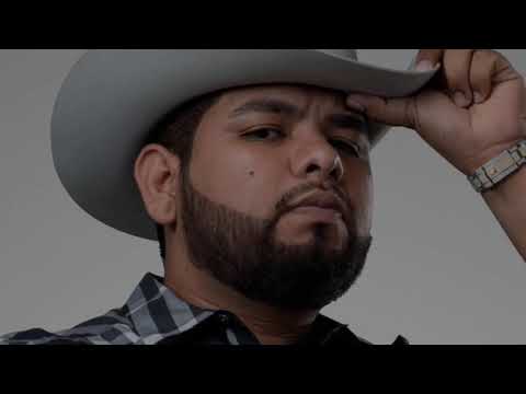 A la MB muchas gracias Panchito Arredondo (Video Lyrics)