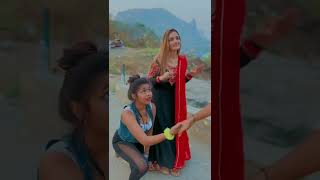 Download lagu Gir ke sambhal sakti hu main🥹#ashortaday #shorts #couplegoals #sad #adaah7866 #amityadav340 mp3