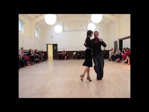 Tango directions » Asynchronicity - 08.10.2017