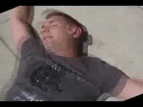 Smack My Bitch Up - Prodigy vs Enya