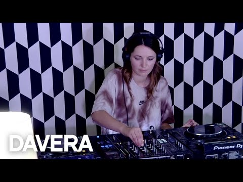 Davera [MIA MAO live] DJ set | Progressive House to Techno