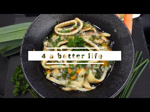 FLÄDLESUPPE nach Omas traditionellem Rezept. Eine schwäbische Spezialität! *vegetarisch*