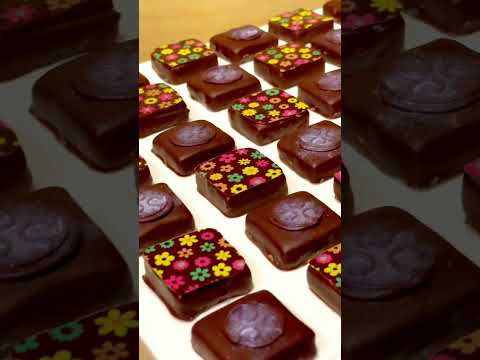 Callebaut new gourmet chocolates: Ruby RB2, NXT Dark, and NXT M_lk.