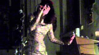 Ren Harvieu - Do Right By Me @ St Pancras Old Church 30th May 2012