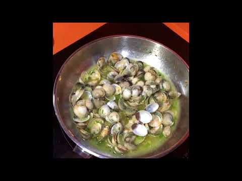 Berberechos naturales con ajo y perejil en @Tapirecetas