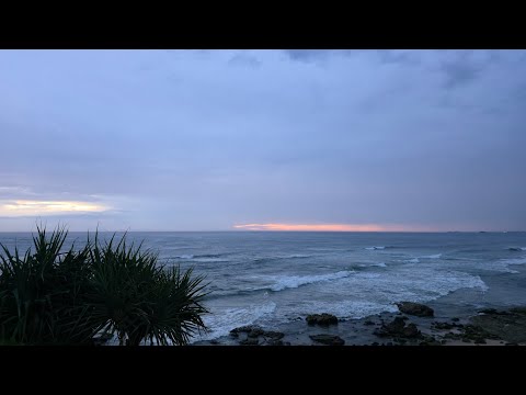 Rainy Morning at Point Arkwright, Australia | Sunrise 100 – Stormy Skies | UHD, 4K