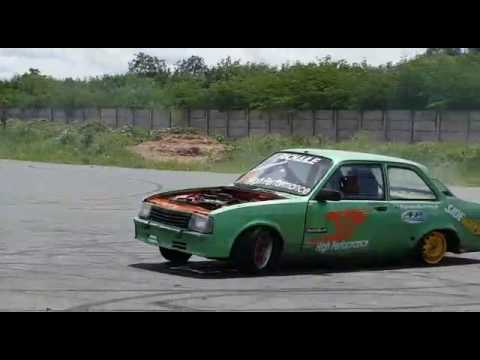 EQUIPE BURNOUT - Chevette Aspirado Treino Livre no Radical Park - Richaile -Parte2