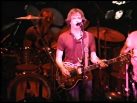 Grateful Dead - Bertha (Part 2) / Good Lovin' - 12/31/1981 - Oakland Auditorium (Official)