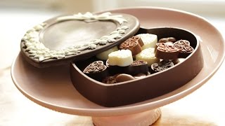 Beth's Valentine's Day Chocolate Box | ENTERTAINING WITH BETH