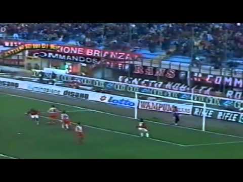 Serie A 1995-1996, day 24 Milan - Vicenza 4-0 (Savicevic, 2 Simone, Di Canio)