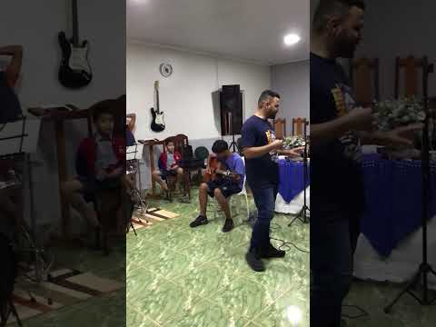 Aula de música| Cocalzinho de Goiás-Assentamento Santa Felicidade na igreja ADESAM Pr José Antônio