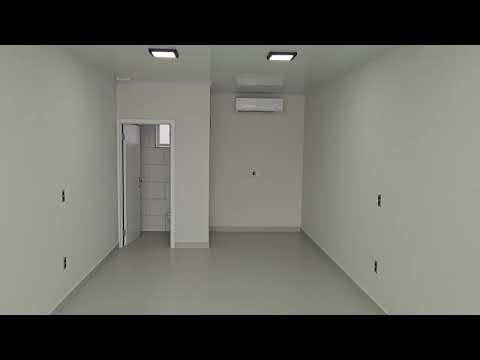 Local Comercial N° 3     Avda. Central Loma Plata