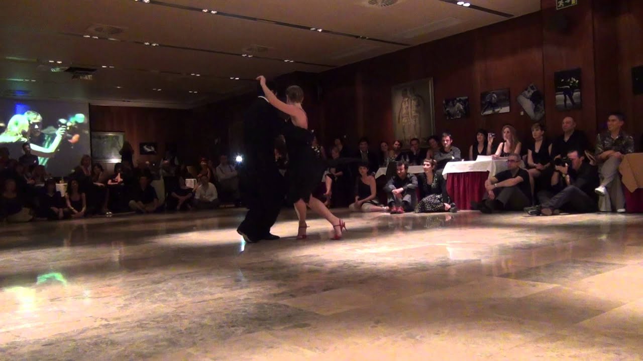 Sebastian Arce y Mariana Montes-No hay tierra como la mia-Txulitango 2012.m2ts