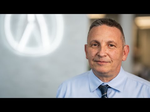 Service Advisor Erkin Besorak