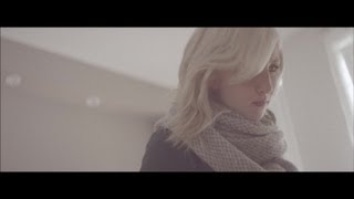 INGRID ST-PIERRE - Feu de Bengale (Vidéoclip officiel)