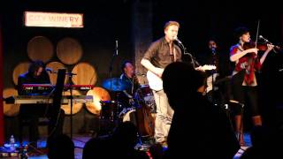 teddy thompson  & the band  --  looking for a girl