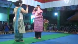 Download lagu Adu perkolong kolong keleng vs anita kerja tahun juhar 2015 mp3