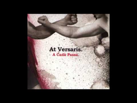 Un trio de cel (At Versaris - A Cada Passa)