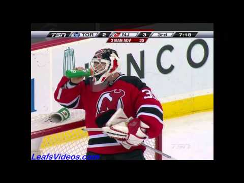 Maple Leafs @ Devils - Tyler Bozak Scores 3-5 Shorthanded Goal - 110406