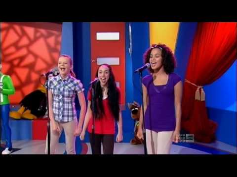 The Saddle Club - Feel The Beat (Live) - Kids WB 3/10/09 Part 2/2