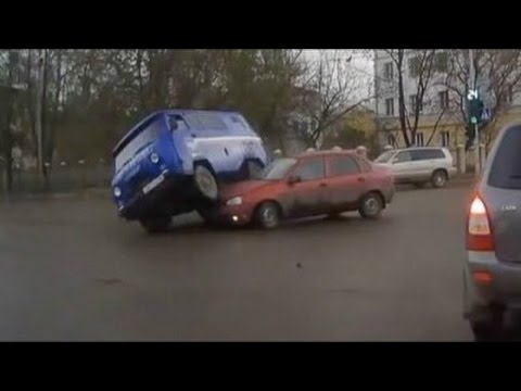 Car Crashes, Crazy Drivers & Road Rage | Compilation DECEMBER 2015 #10