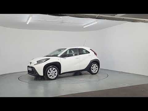 Toyota Aygo X PULSE 1.0 Petrol Manual - Image 2