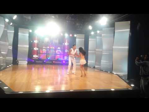 Baila la Noche Leandro y Lorena ritmo ZOUK