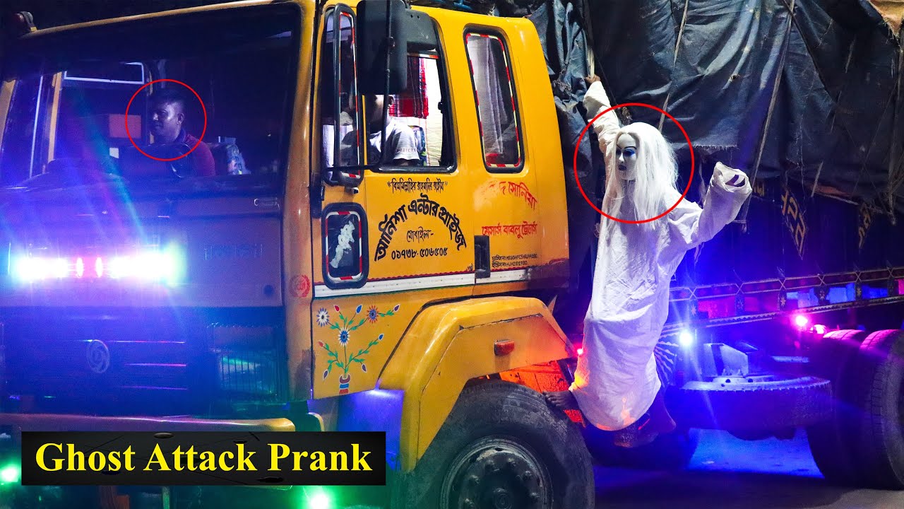 Scary Ghost Attack Prank at NIGHT | Watch 
