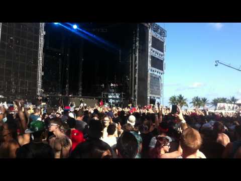 eric morillo @ ultra music festival dropping carl kennedy ft cheyyenne tozzi once upon a time
