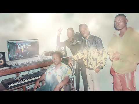 Projecto Moz -Aceita ser Corno no momento de Gravação  da Nova Musica no Delc