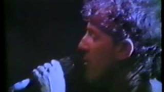 Bruce Springsteen & The E Street Band - Backstreets