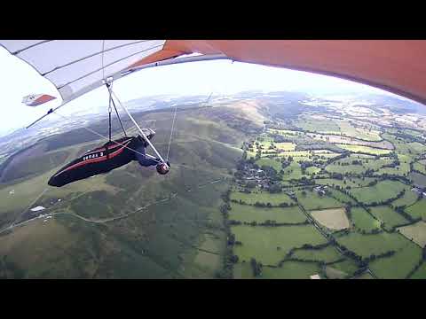 Hang gliding with new Tenax 3 Harness at the Long Mynd 12/8/19