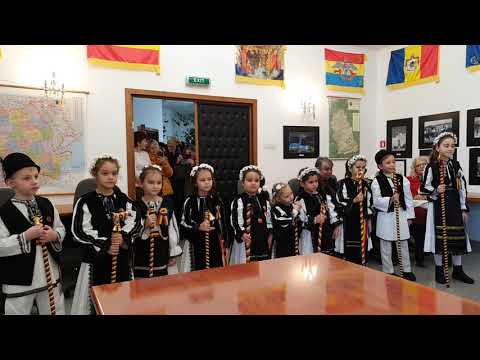 Vă colindă  Grupul ”Doruleț”