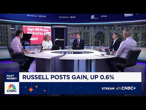 'Fast Money' traders weigh in on if there's signs of stagflation in the economy