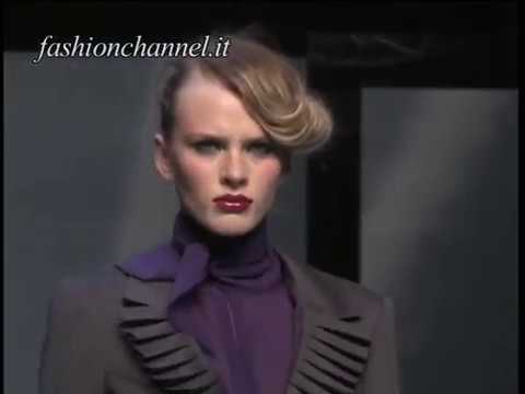"Rocco Barocco" Autumn Winter 2009 2010 Milan 2 of 4 pret a porter woman by FashionChannel
