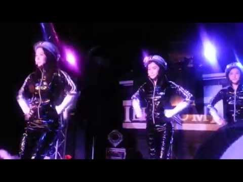 Crayon Pop - Bar Bar Bar Live (SXSW 2015)