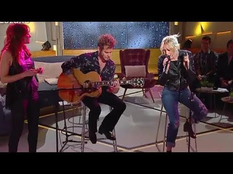 Emanuel Ortega y Delfina Campos cantan "A punto" - Cortá por Lozano 2018