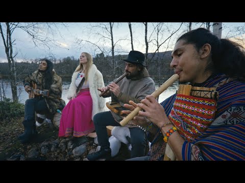 Curawaka - Aurora Boreal (Official Music Video)